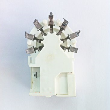 ซ็อกเก็ตTV 8ขา คอเล็ก HOSIDEN(APC NO.7)