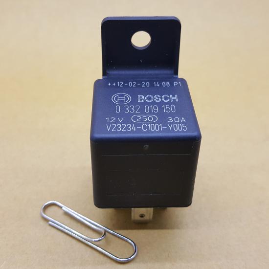 รีเลย์ BOSCH V23234-C1001-Y005 30A 12V.DC