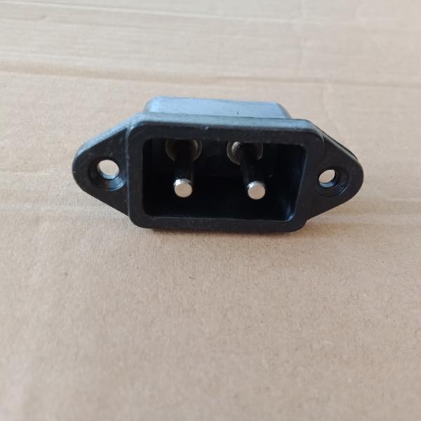 P.ปลั๊กกระทะตัวผู้ 2 ขา ทองแดง สีดำ