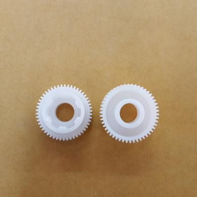 แกนเฟืองพัดลม HATARI 16-18นิ้ว HT-2