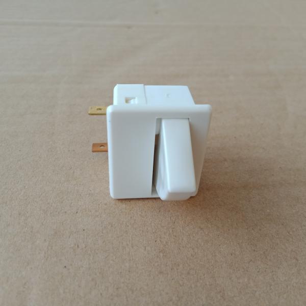 สวิตซ์ประตูตู้เย็น เบอร์ 3