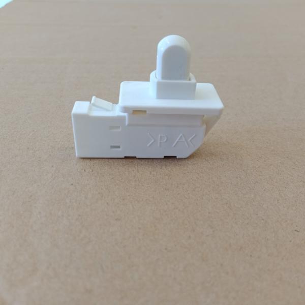 สวิตซ์ประตูตู้เย็น SHARP HITACHI 3ขา