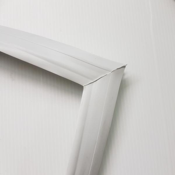 ขอบยางประตูตู้เย็น HITACHI R-64V-3 (510x1150mm.)