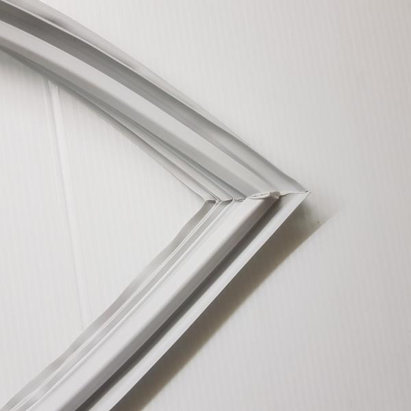 ขอบยางประตูตู้เย็น HITACHI R-64V-3 (510x1150mm.)