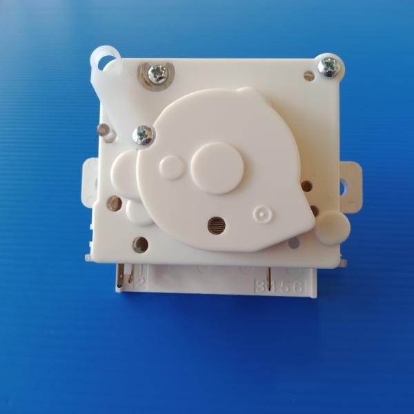 TIMER เครื่องซักผ้า  3ขา เสียบ HITASHI ตัวขาว 15นาที 90 แท้