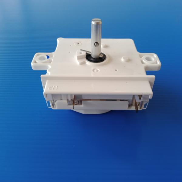 TIMER เครื่องซักผ้า  3ขา เสียบ HITASHI ตัวขาว 15นาที 90 แท้