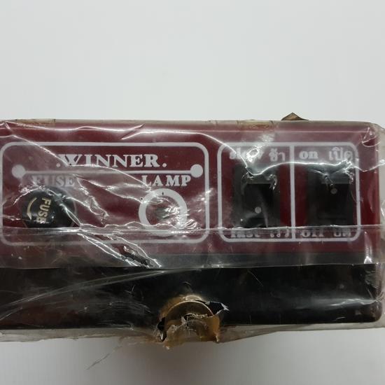 เครื่องควบคุมรั้วไฟฟ้า  รุ่น X-4 input 220VAC output 18k VDC