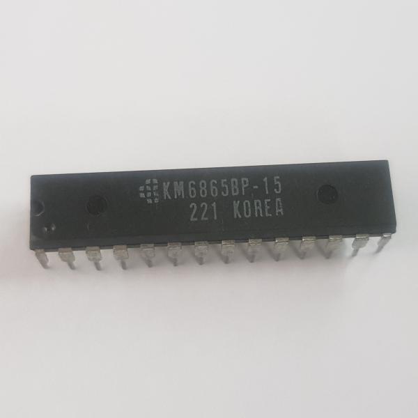 IC  KM6865BP-15
