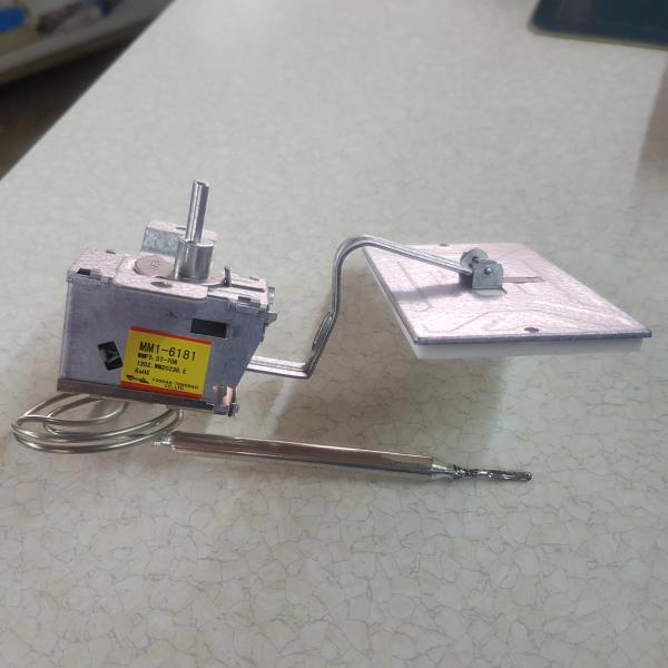 เทอร์โมตู้เย็น SAMSUNG MM1-6181