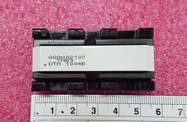 ยี่ห้อ SAMSUNG ใช้กับ ซับพลายซัมซุง  รุ่น :BN44-00289A :BN44-00260C  หม้อแปลงอินเวอร์เตอร์  เบอร์หม้อแปลง QGAH02107     แบบลวดใหญ่