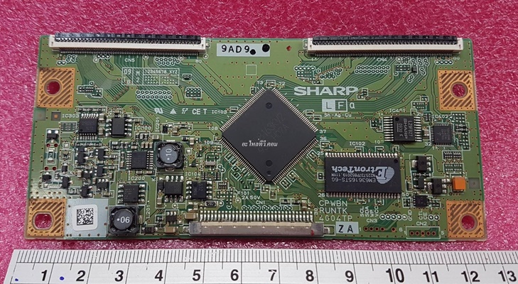 ยี่ห้อ TOSHIBA ทีคอน(T-CON) รุ่น32AV600T   พาร์ทบอร์ด :CPWBN RUNTK 4004TP