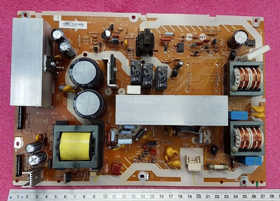 ยี่ห้อ Panasonic ซัพพลาย(POWER SUPPLY) รุ่นTX-32LE7T   พาร์ทบอร์ด :TNP4G404
