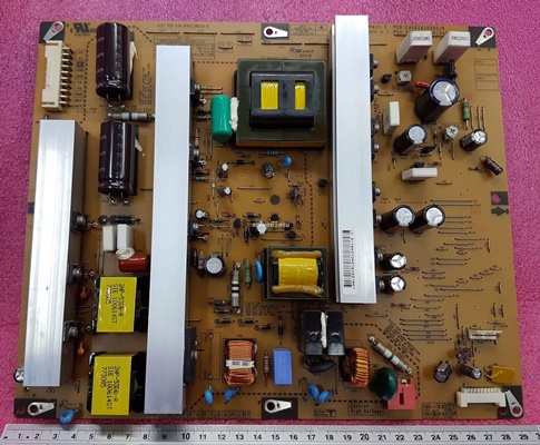 ยี่ห้อ LG ซัพพลาย(POWER SUPPLY) รุ่น42PJ250R :42PJ350R  พาร์ทบอร์ด :EAY60912401 :EAX61415301