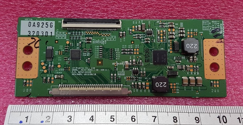 ยี่ห้อ TOSHIBA ทีคอน(T-CON) รุ่น32L2450VT  พาร์ทบอร์ด :6870C-0442B