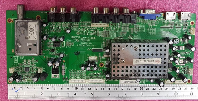 ยี่ห้อ จีน เมนบอร์ด รุ่นLC3272KTDU 471-01A3-42201G จอ-LTI320AP01